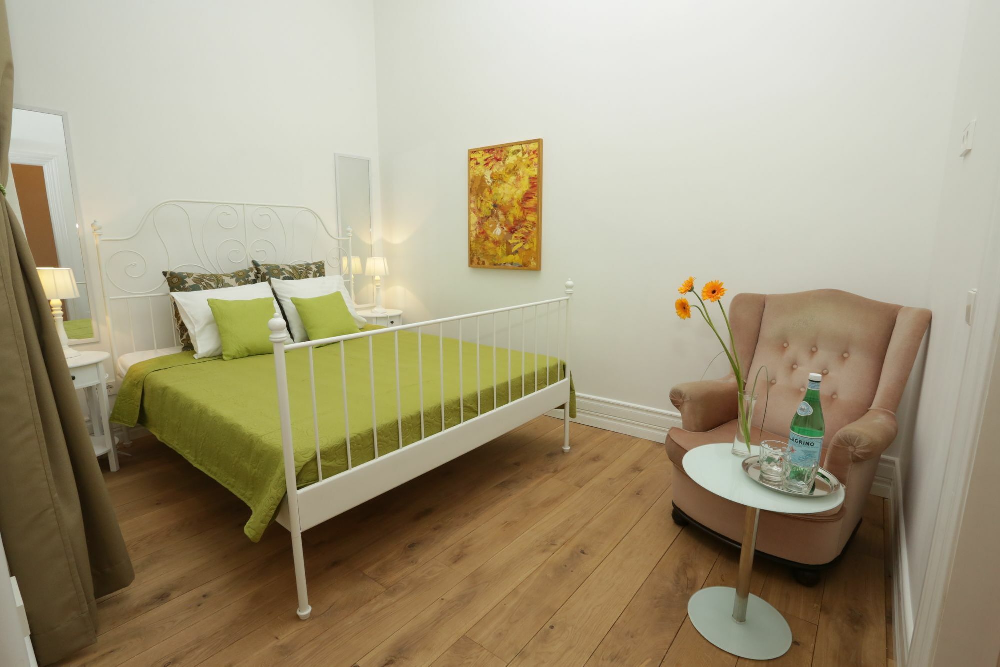 Emilie'S Apartment Ρίγα Εξωτερικό φωτογραφία